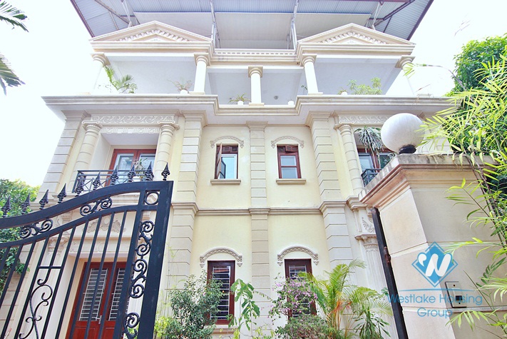 A 5 bedroom vila for rent in To ngoc van, Tay ho, Ha noi